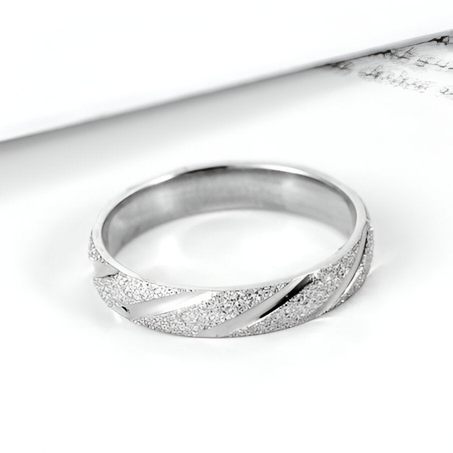 BAGUE RAYURES SABLÉES EN ARGENT