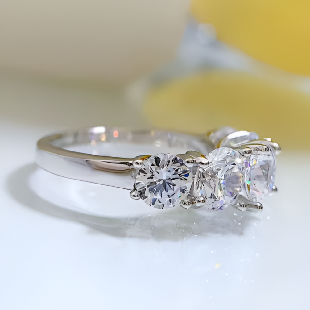 BAGUE LIGNE D'ÉCLATS EN ARGENT