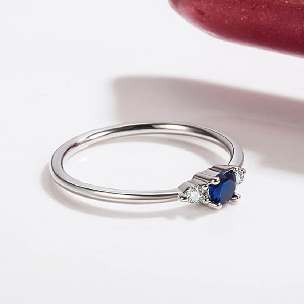 Alliance diamant bleu pas chere pour femme en argent 925 – bague en or blanc de mariage ou de fiançailles