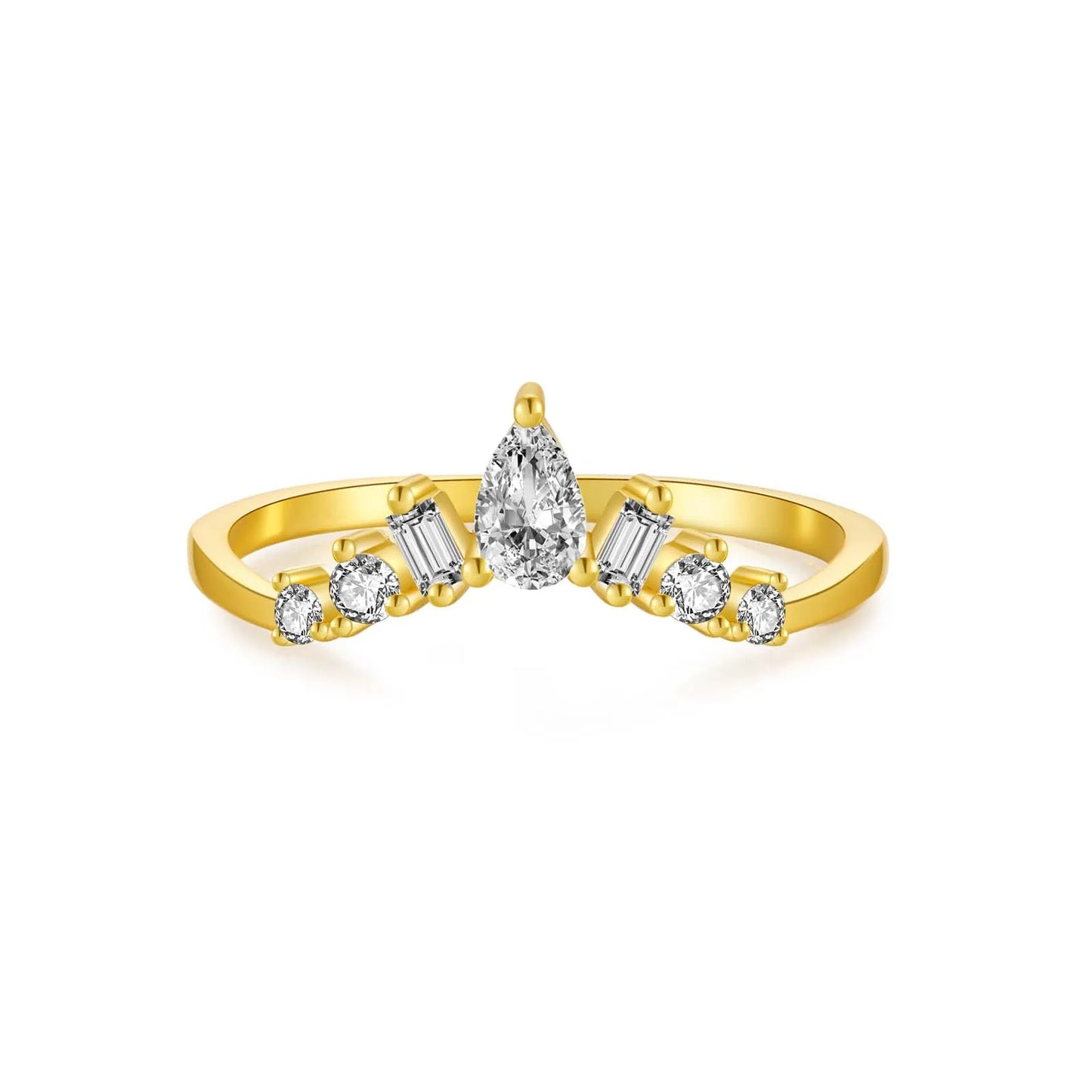 Alliance chevron de diamants variante or jaune vue de face sur fond blanc.