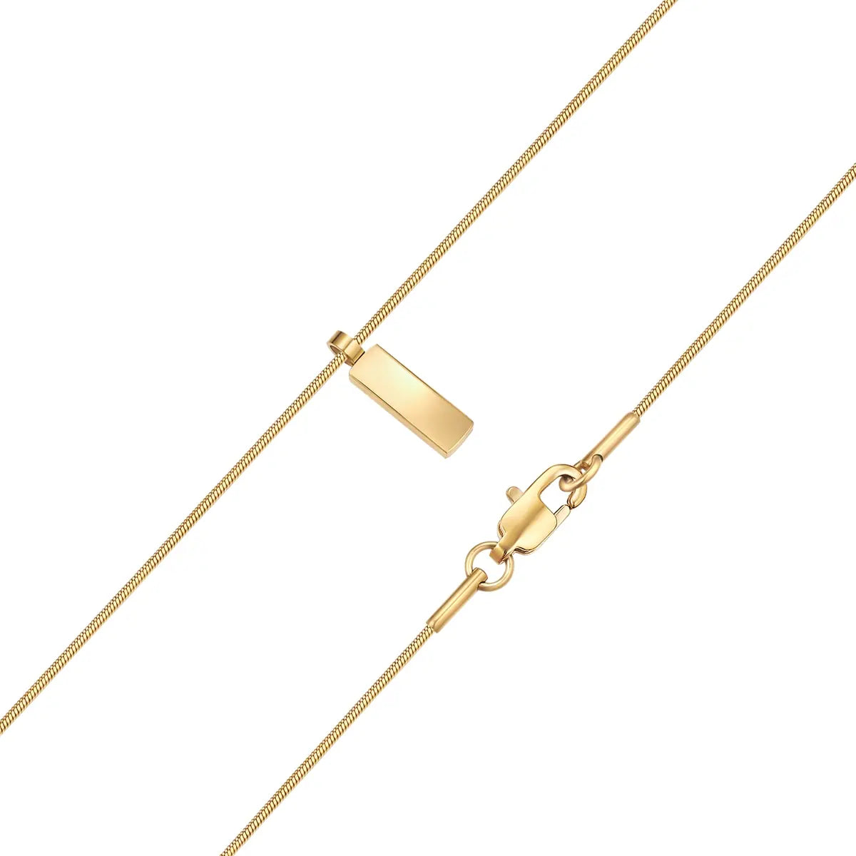 Pendentif rectangulaire en acier et or jaune vue sur le pendentif et le fermoir.