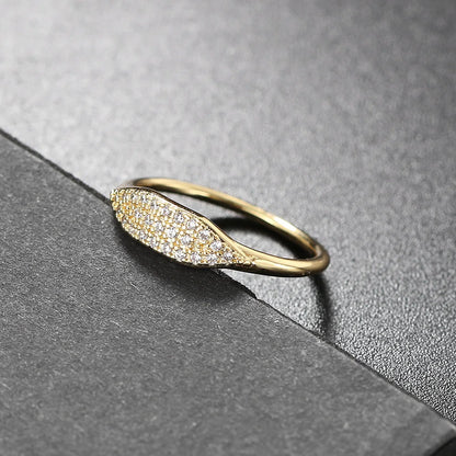 BAGUE PAVAGE DE CRISTAUX EN OR