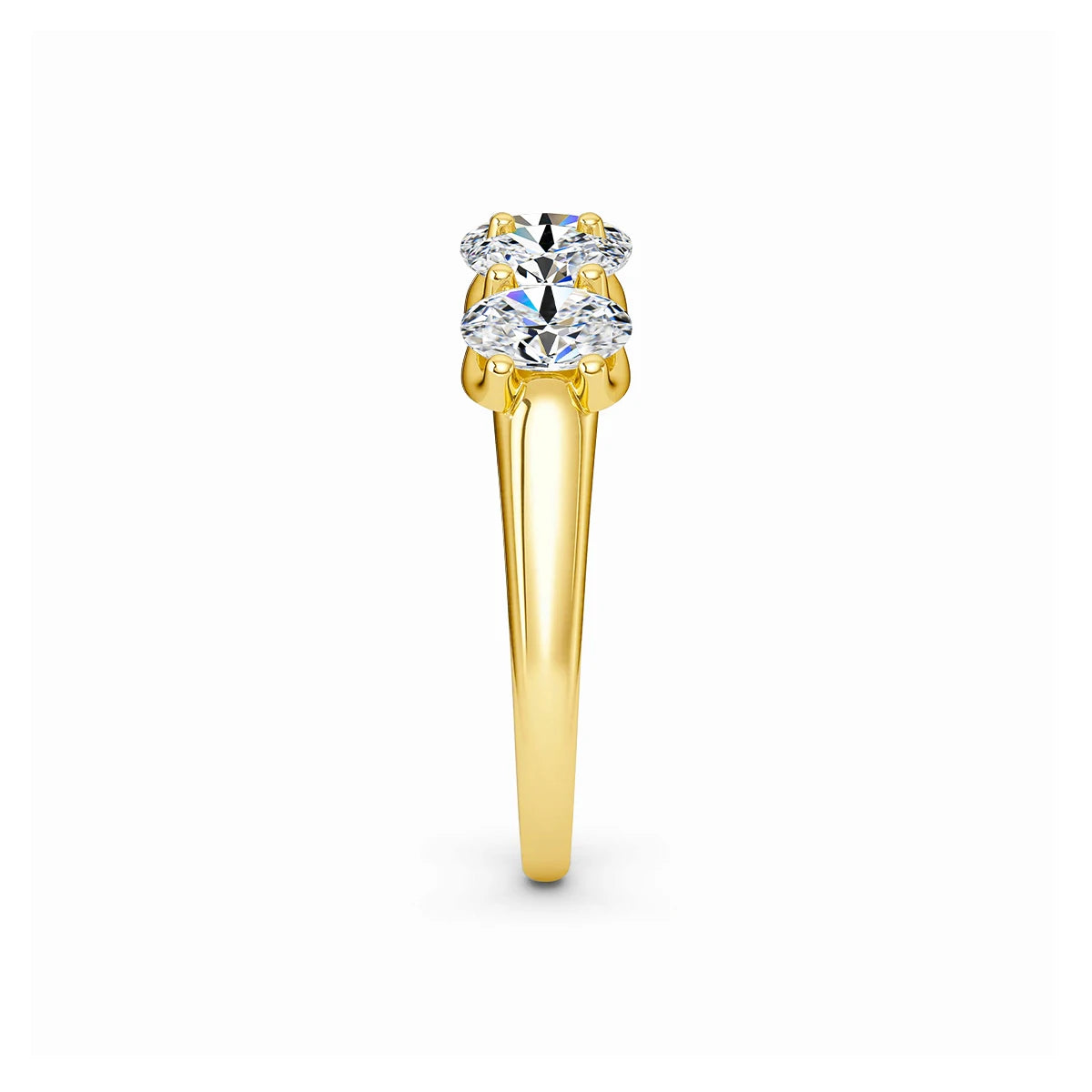 Alliance cinq pierres Emylia en or jaune 14K et diamants étincelants taille ovale vue de profil.