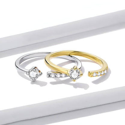 Variantes de l'alliance de mariage ouverte halomira en argent sterling 925 plaqué or jaune ou plaqué or blanc et diamants vue de face.