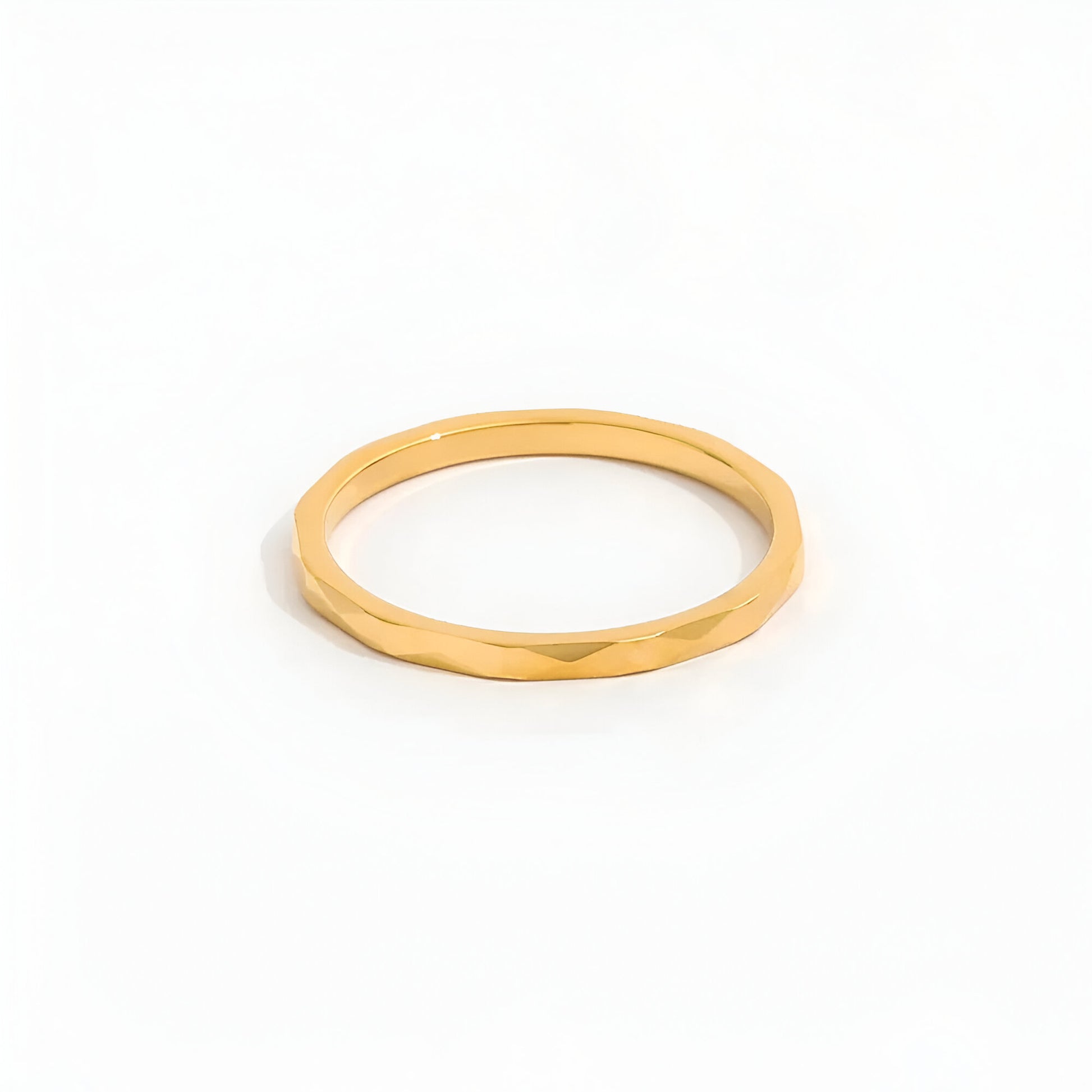 Alliance en or fine pour femme en acier inoxydable plaqué or 14K - bijou minimaliste La Petite Rebelle