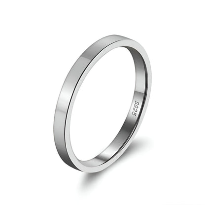 Alliance fine épure de 2mm variante or blanc sur fond blanc.