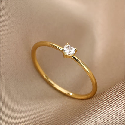Bague de fiançailles en or cœur élégant, plaquage or 14K, diamant de zircon cubique, un design élégant qui captivera à chaque regard - La Petite Rebelle