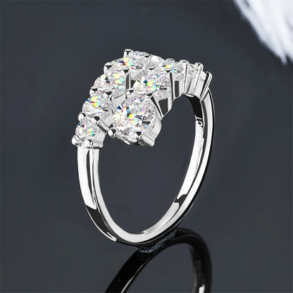Bague ouverte dix diamants Pandora en argent sterling 925 plaqué or blanc debout.
