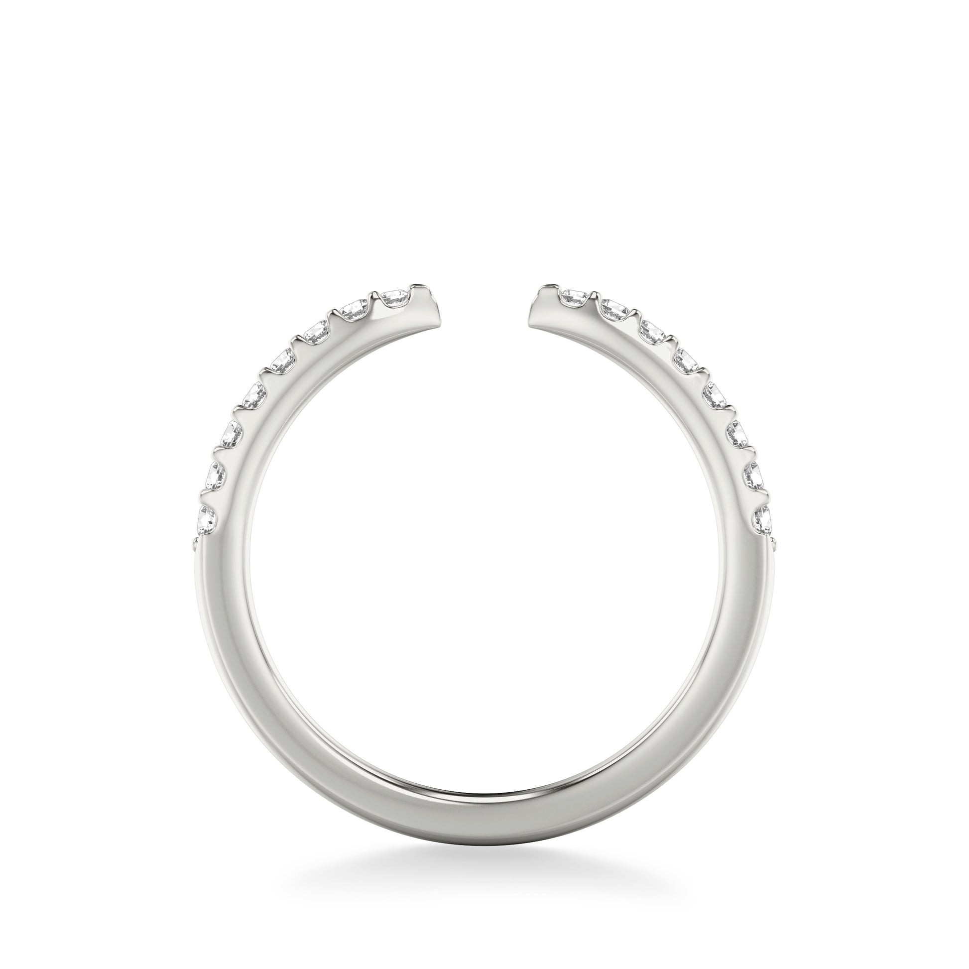 Bague ouverte en argent sterling 925 vue de côté, avec ses diamants zircon finement sertis, offrant une touche de glamour avec son plaquage or blanc 18K - La Petite Rebelle