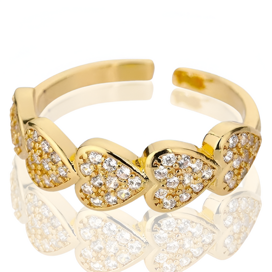 Bague ouverte en or élégante avec éclats en cœur sertis de zircon, finition plaqué or 18K, vue détaillée sur fond blanc