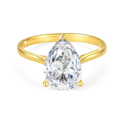 Bague solitaire diamant goutte 2ct serti griffes Océana en or jaune 14K sur fond blanc.