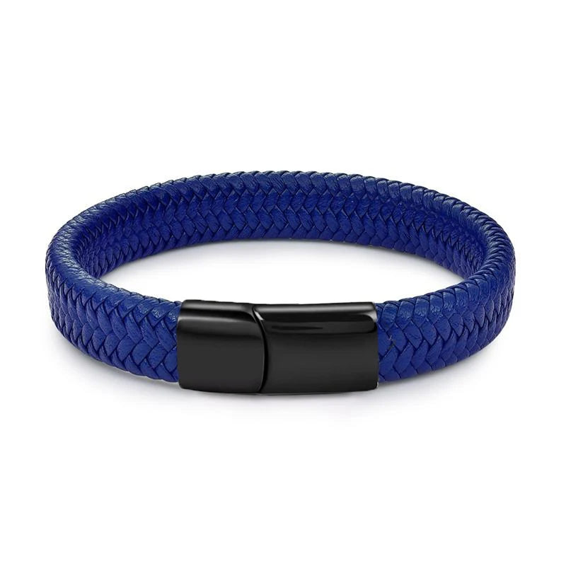 Bracelet en cuir tressé bleu et acier inoxydable 316L noir sur fond blanc.