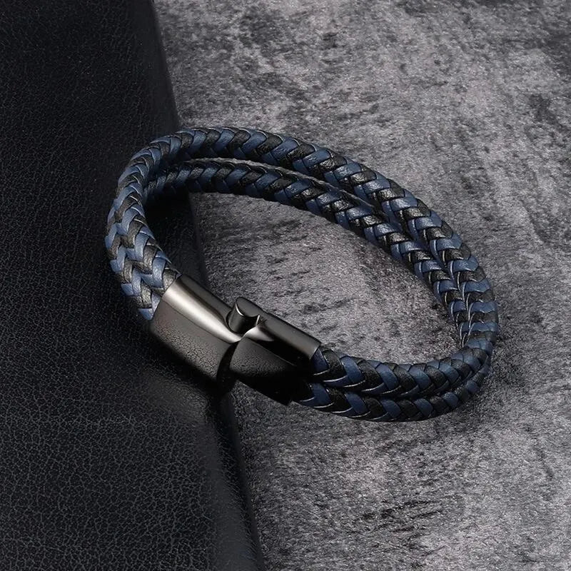 Bracelet double cordon tressé en cuir et acier inoxydable 316L variante bleu à plat.