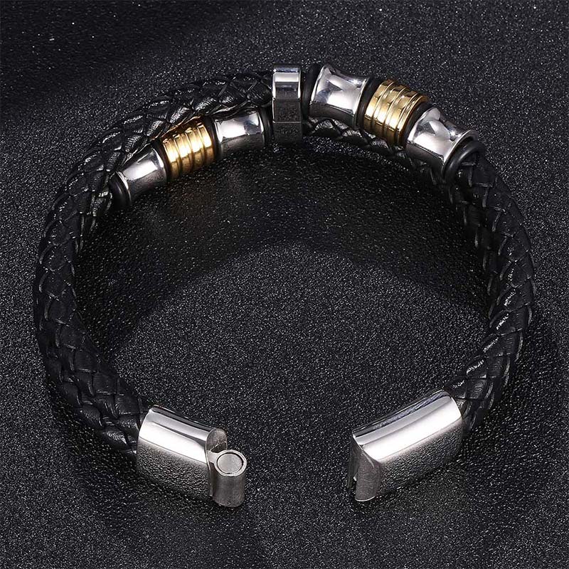 Bracelet homme en cuir tressé noir et acier inoxydable plaqué or jaune vue de dos.