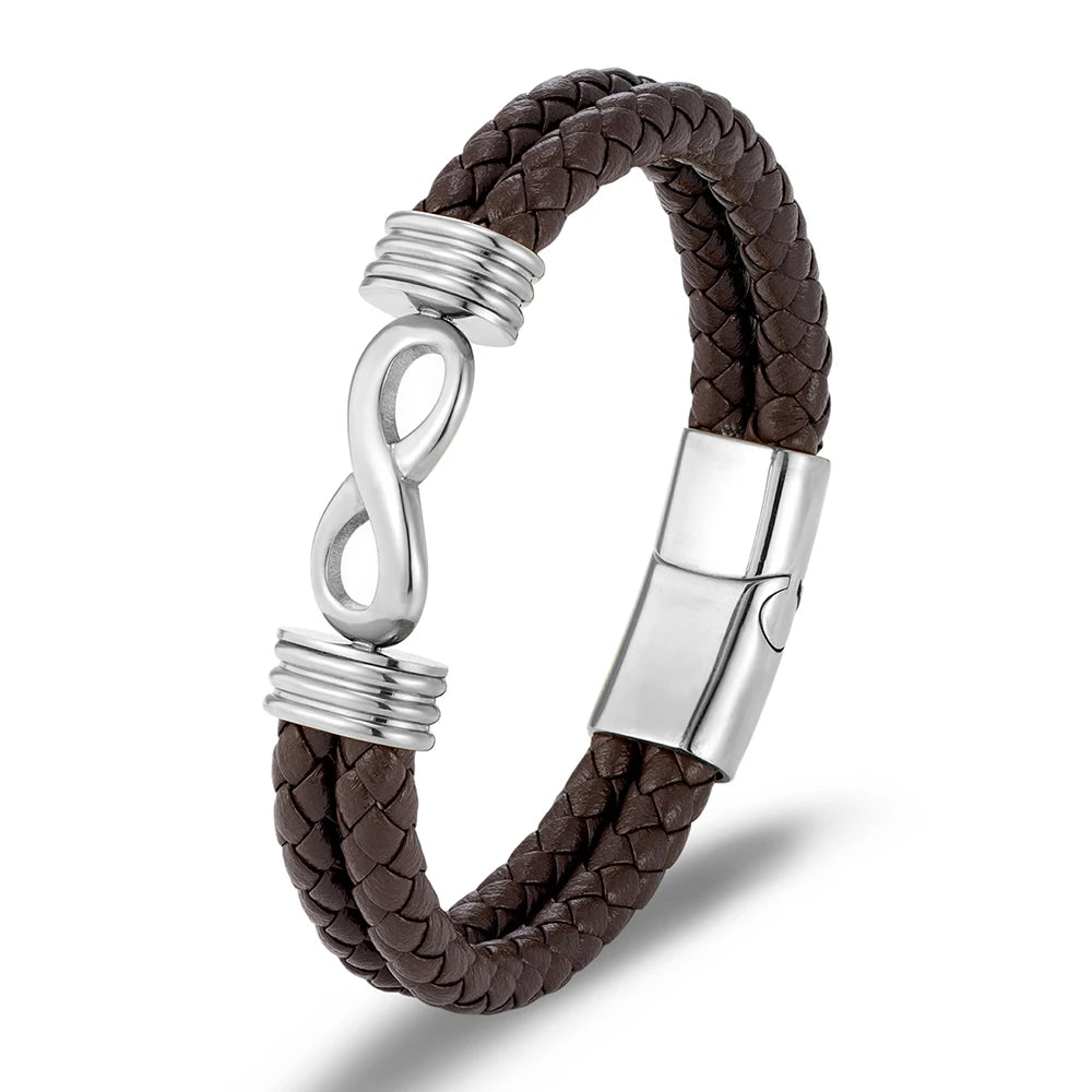 Bracelet infini en cuir marron et acier inoxydable plaqué argent 925 blanc sur fond blanc.