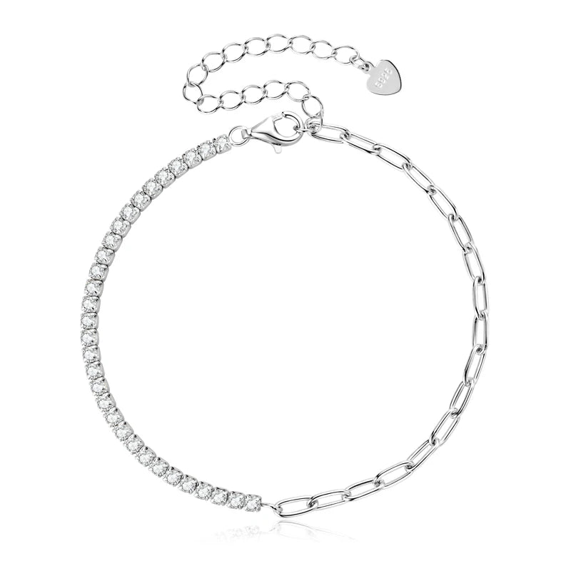 Bracelet semi-tennis chaîne cheval en argent 925 plaqué or blanc et moissanites vue du dessus.