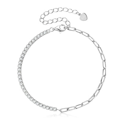 Bracelet semi-tennis chaîne cheval en argent 925 plaqué or blanc et moissanites vue du dessus.
