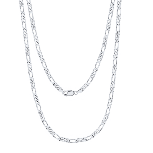 Chaîne maille figaro en argent 925 plaqué or blanc sur fond blanc.