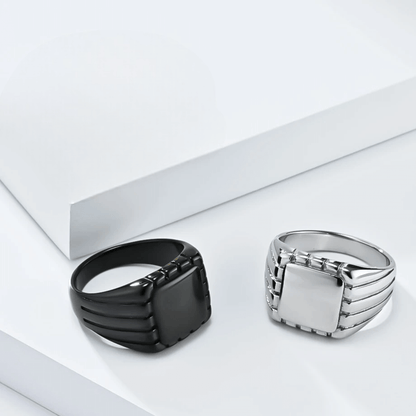 Chevalières pavé rainuré en acier inoxydable plaqué titane blanc et noir à plat.