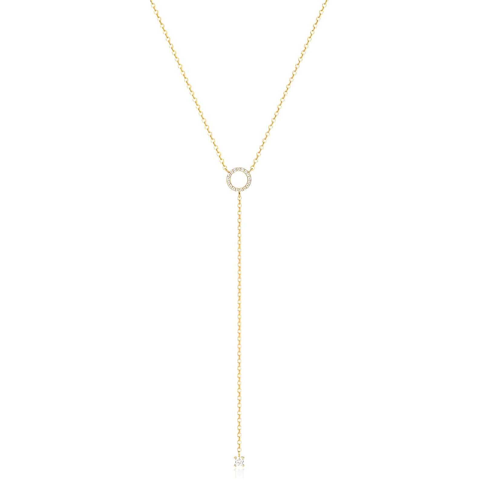 Collier lariat Miravelle en argent 925 plaqué or jaune et diamants sur fond blanc.