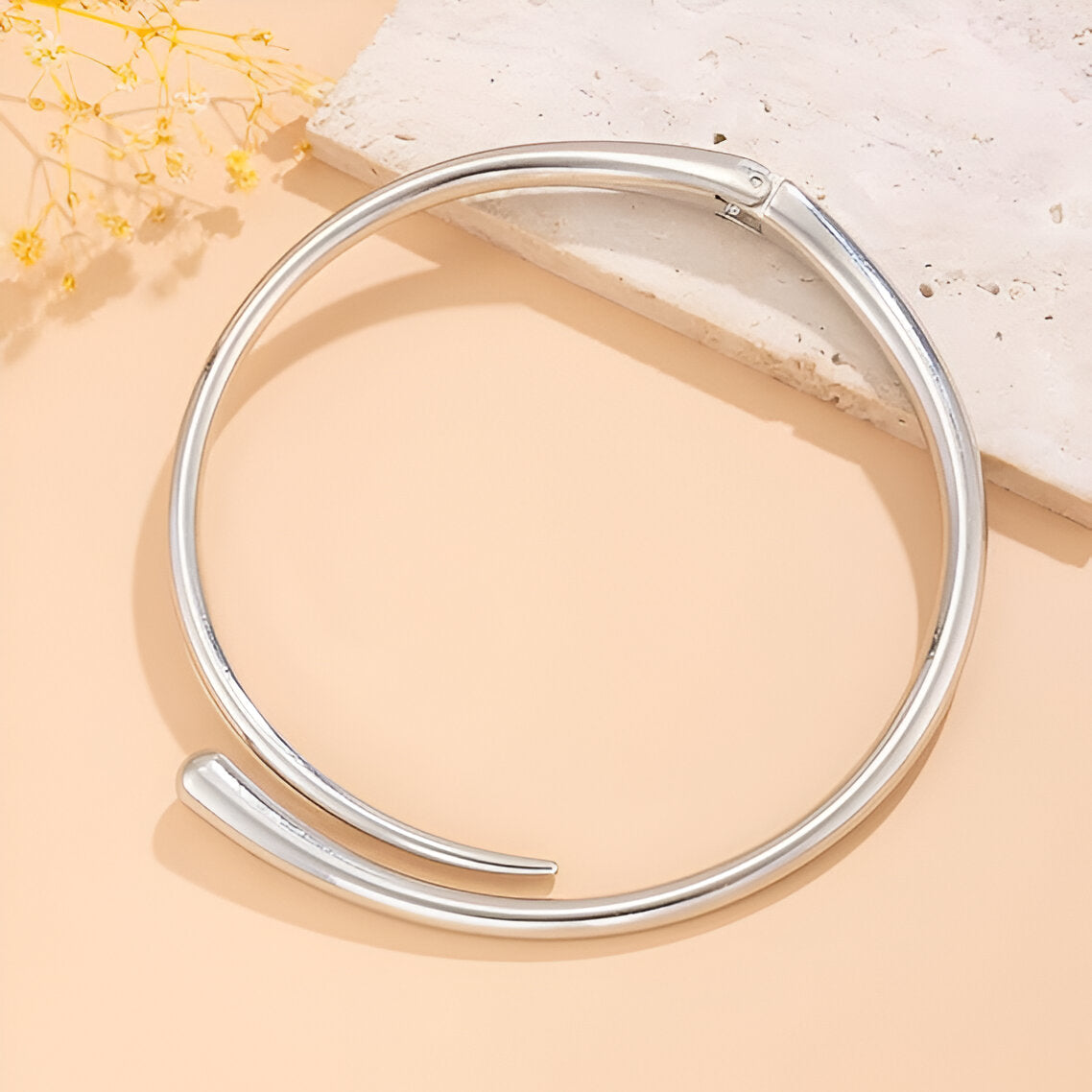 COLLIER OUVERT COURBE EN ARGENT