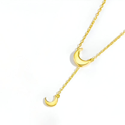 Collier sautoir lune amovible en argent 925 plaqué or jaune vue de proche.