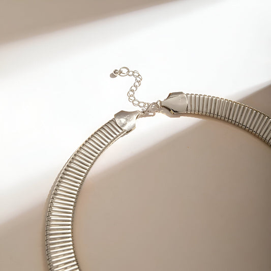 COLLIER SERPENT SOLEIL EN ARGENT