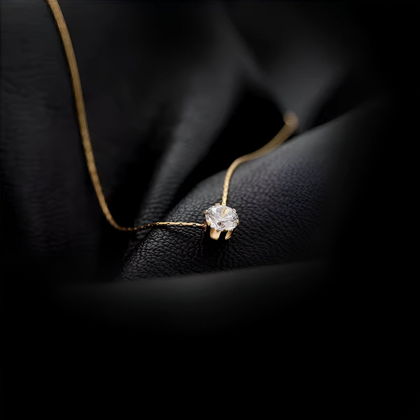 Collier Solitaire Lumière Dorée