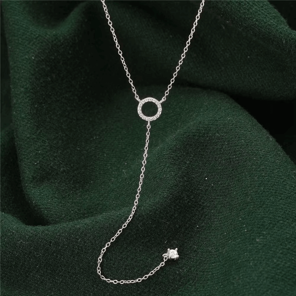 Collier Y en argent sterling 925 plaqué or blanc et diamants vue de face.