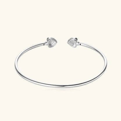Jonc double cœur argenté Elvaëlys en argent 925 plaqué or blanc et moissanites vue de dos.