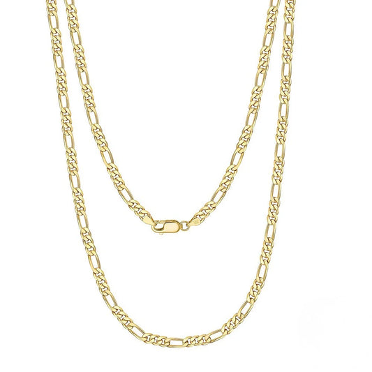 Collier maille figaro en argent sterling plaqué or jaune sur fond blanc.