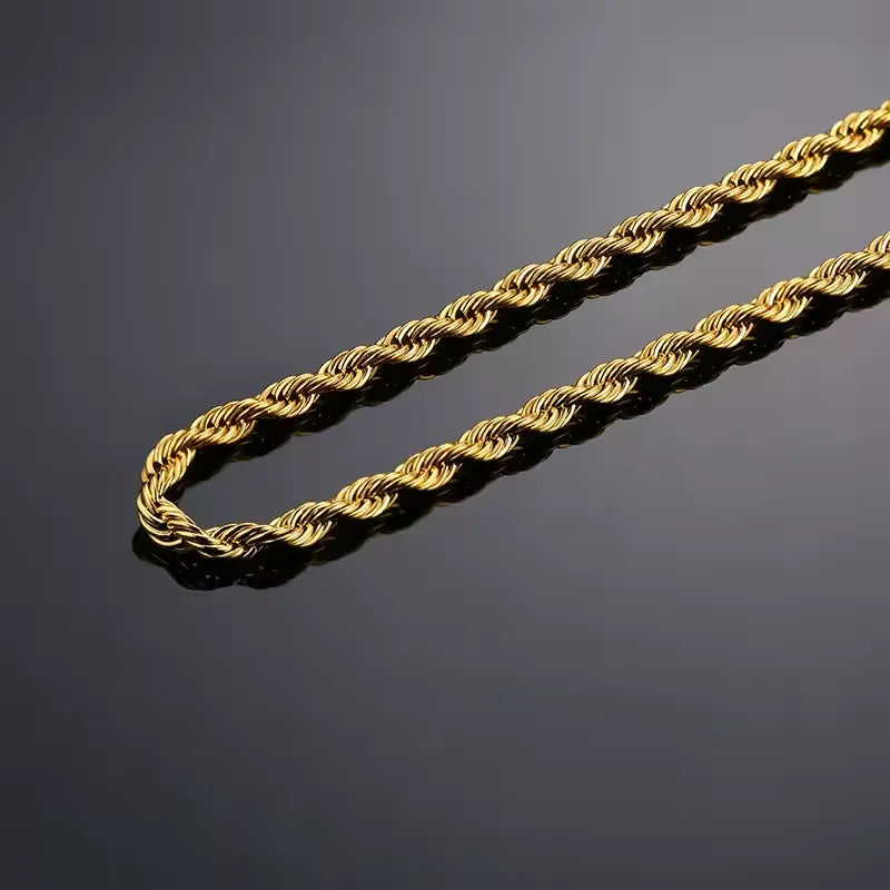 Maille torsadée en argent 925 plaqué or jaune vue de proche.