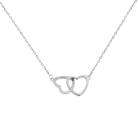 Collier pendentif fantaisie paire de cœurs en acier plaqué or blanc sur fond blanc.