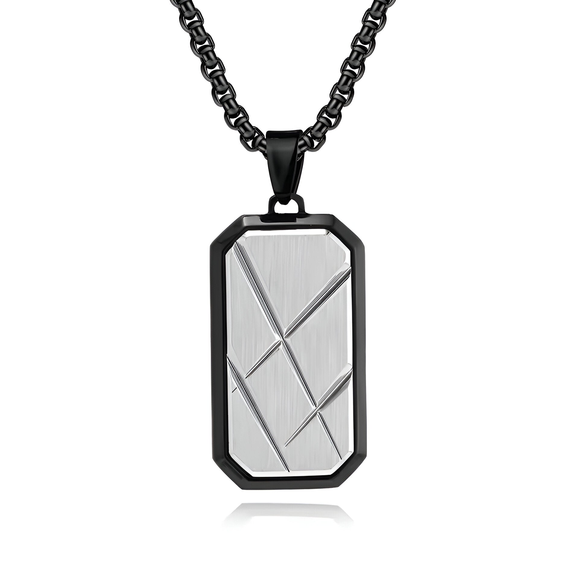 Pendentif rectangulaire unisexe plaqué or blanc en acier inoxydable noir sur fond blanc.