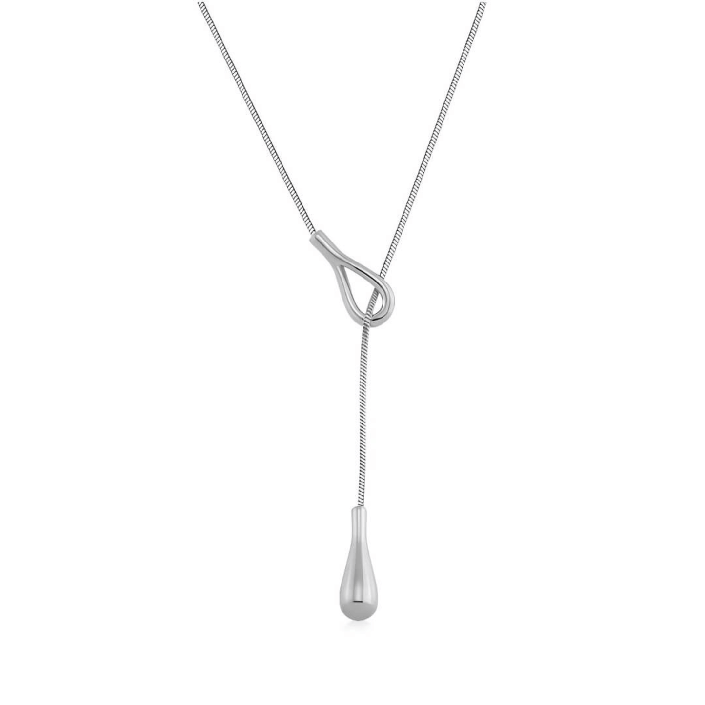 Sautoir larme argentée ajustable en acier inoxydable plaqué or blanc sur fond blanc.